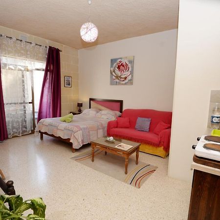 Avalon Seaside B&B - Gozo Bellevue Homes קסלנדי מראה חיצוני תמונה