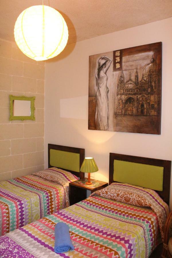 Avalon Seaside B&B - Gozo Bellevue Homes קסלנדי מראה חיצוני תמונה